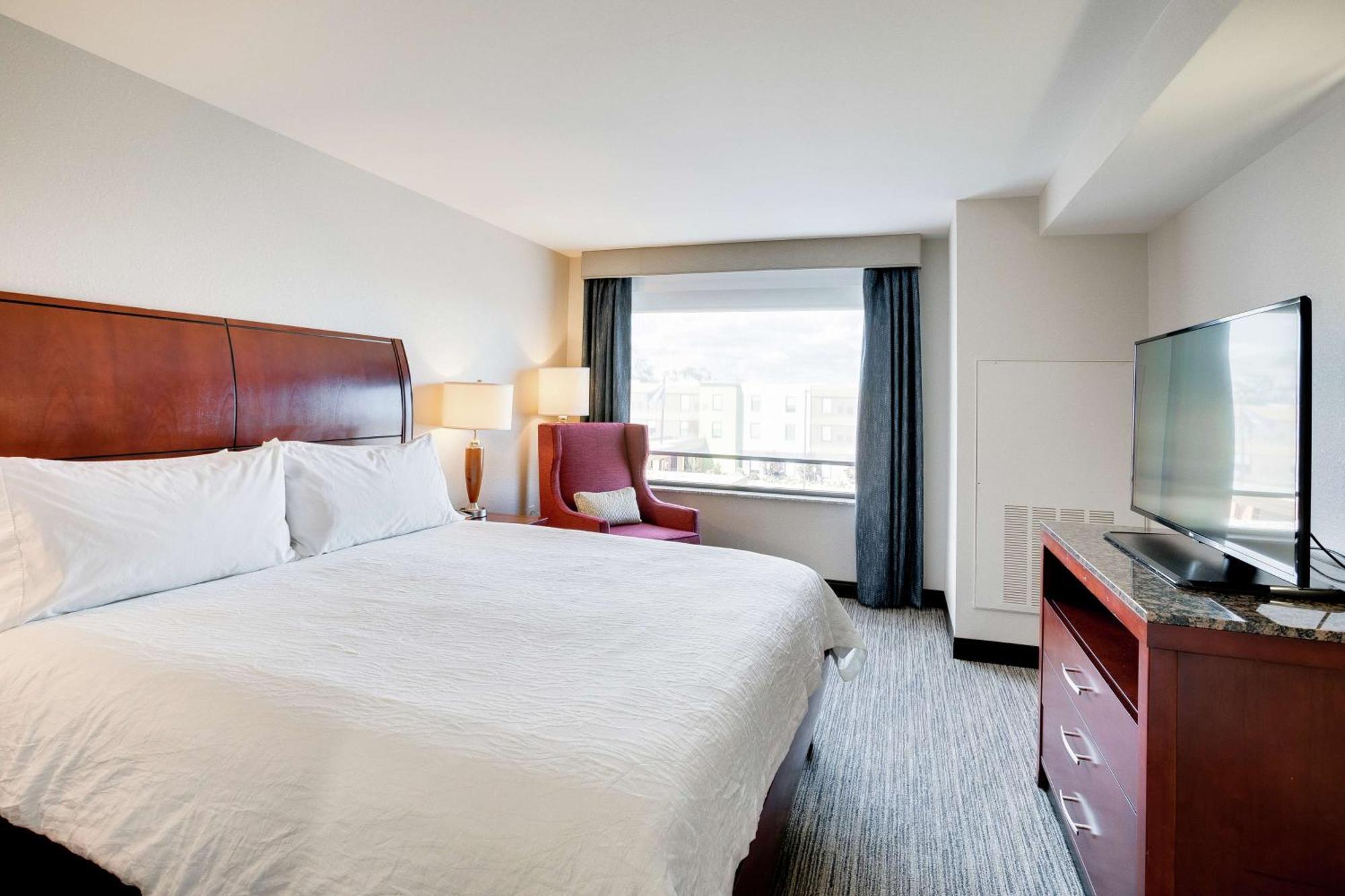 Hilton Garden Inn Milwaukee Airport Bagian luar foto