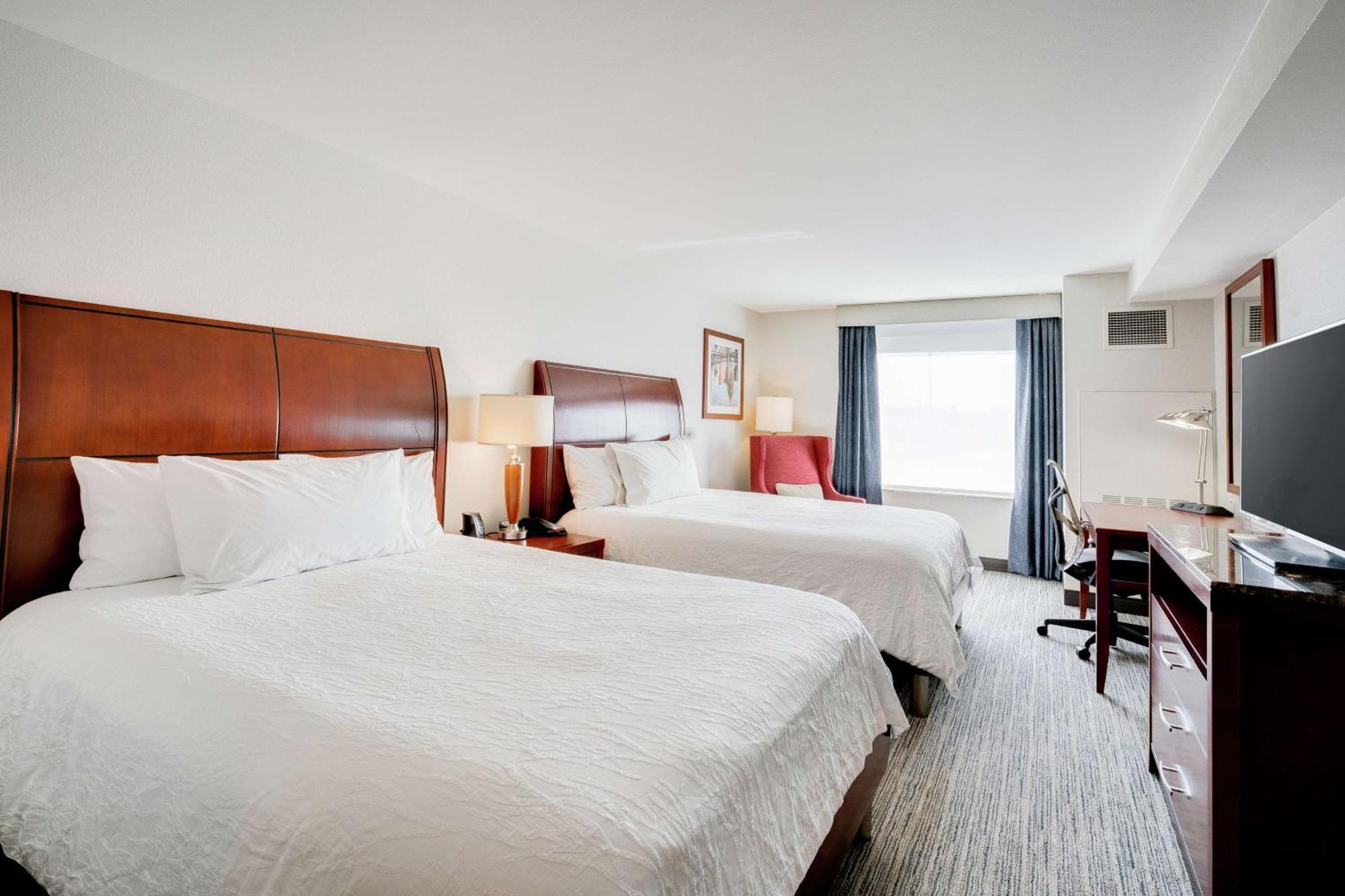 Hilton Garden Inn Milwaukee Airport Bagian luar foto