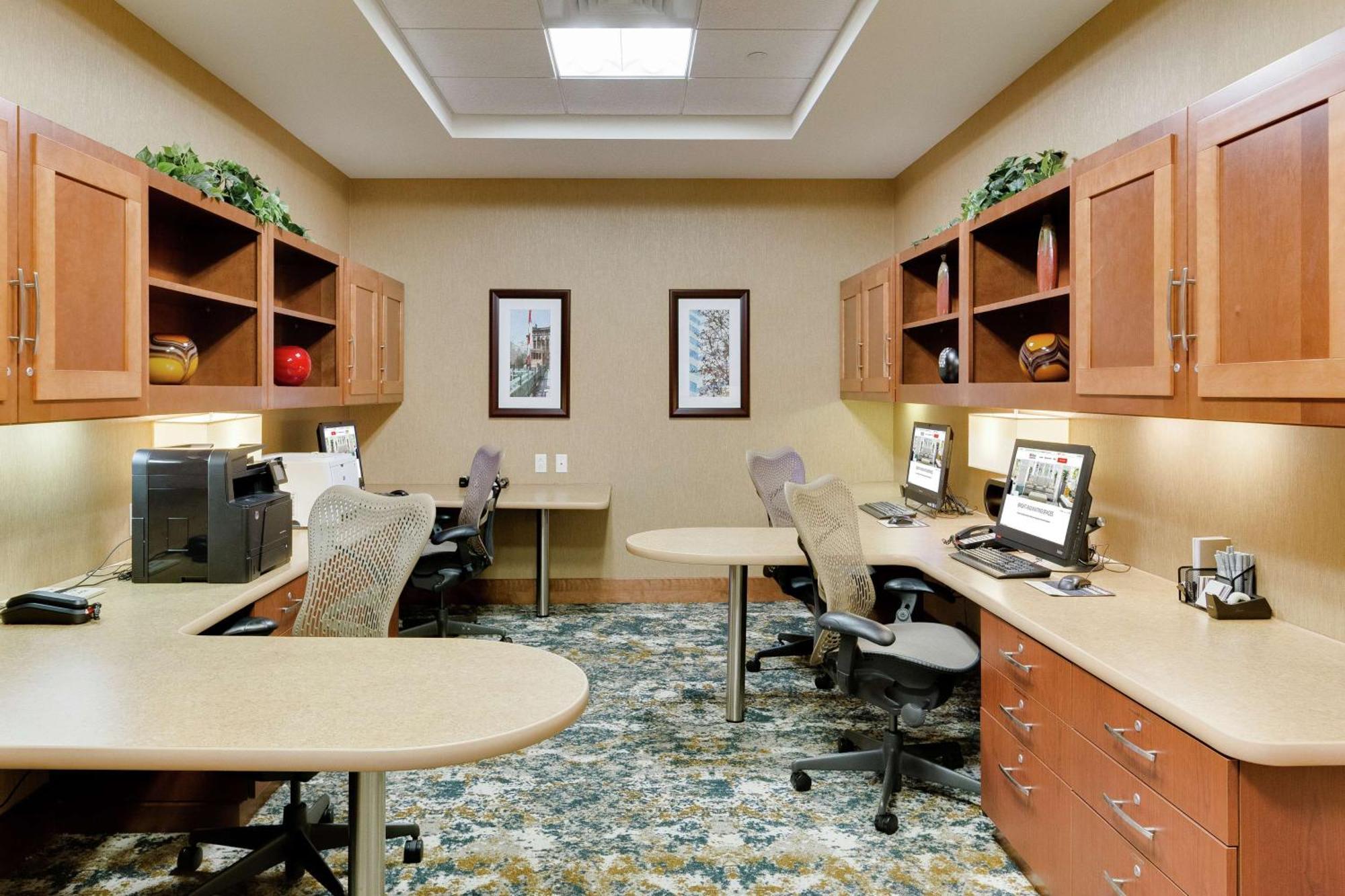 Hilton Garden Inn Milwaukee Airport Bagian luar foto