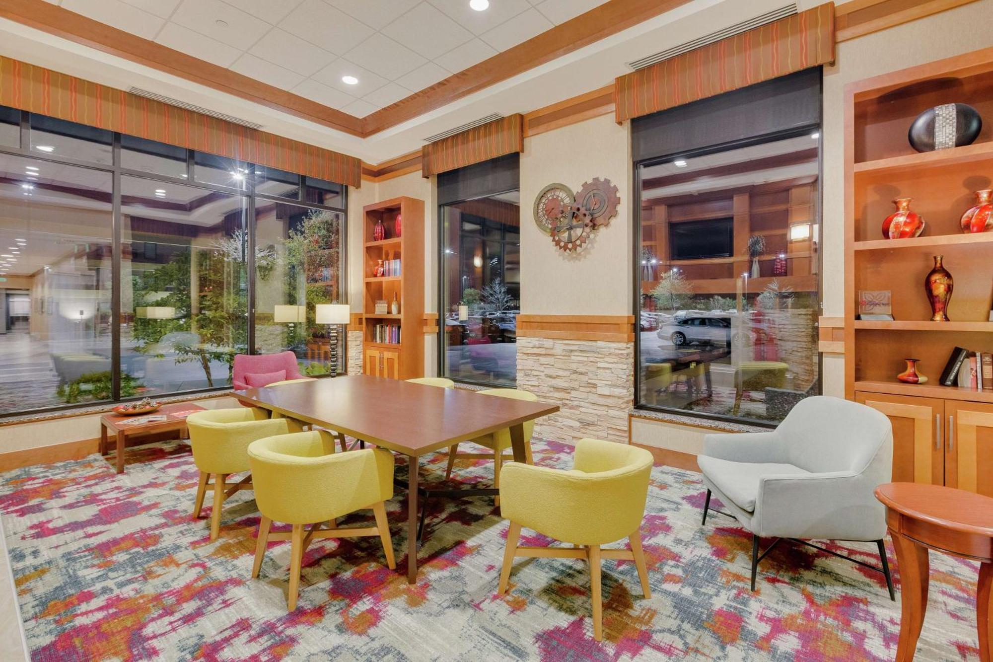 Hilton Garden Inn Milwaukee Airport Bagian luar foto