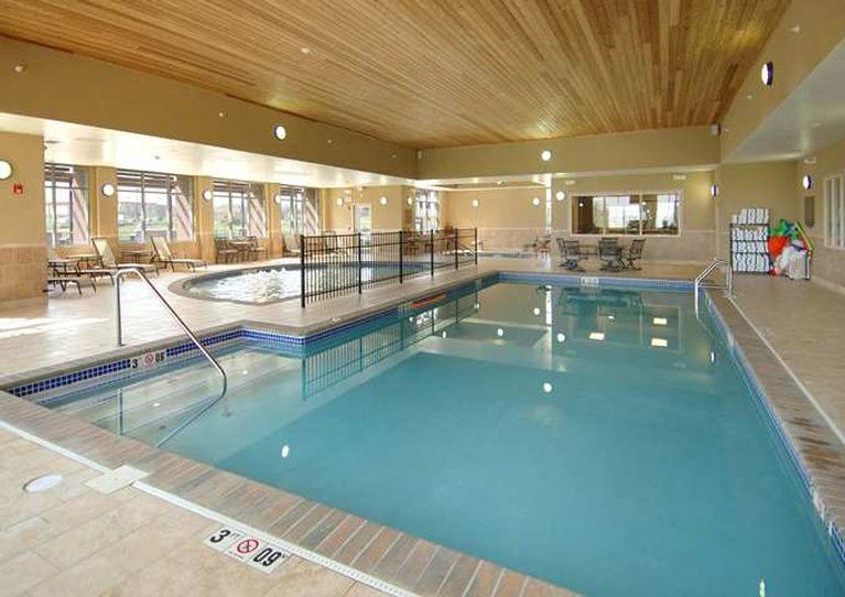 Hilton Garden Inn Milwaukee Airport Bagian luar foto