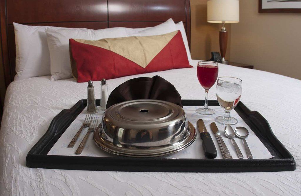 Hilton Garden Inn Milwaukee Airport Bagian luar foto