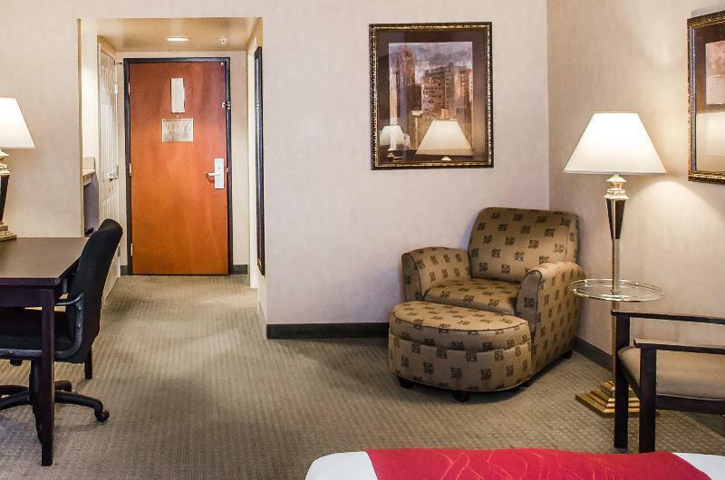 Hilton Garden Inn Milwaukee Airport Bagian luar foto